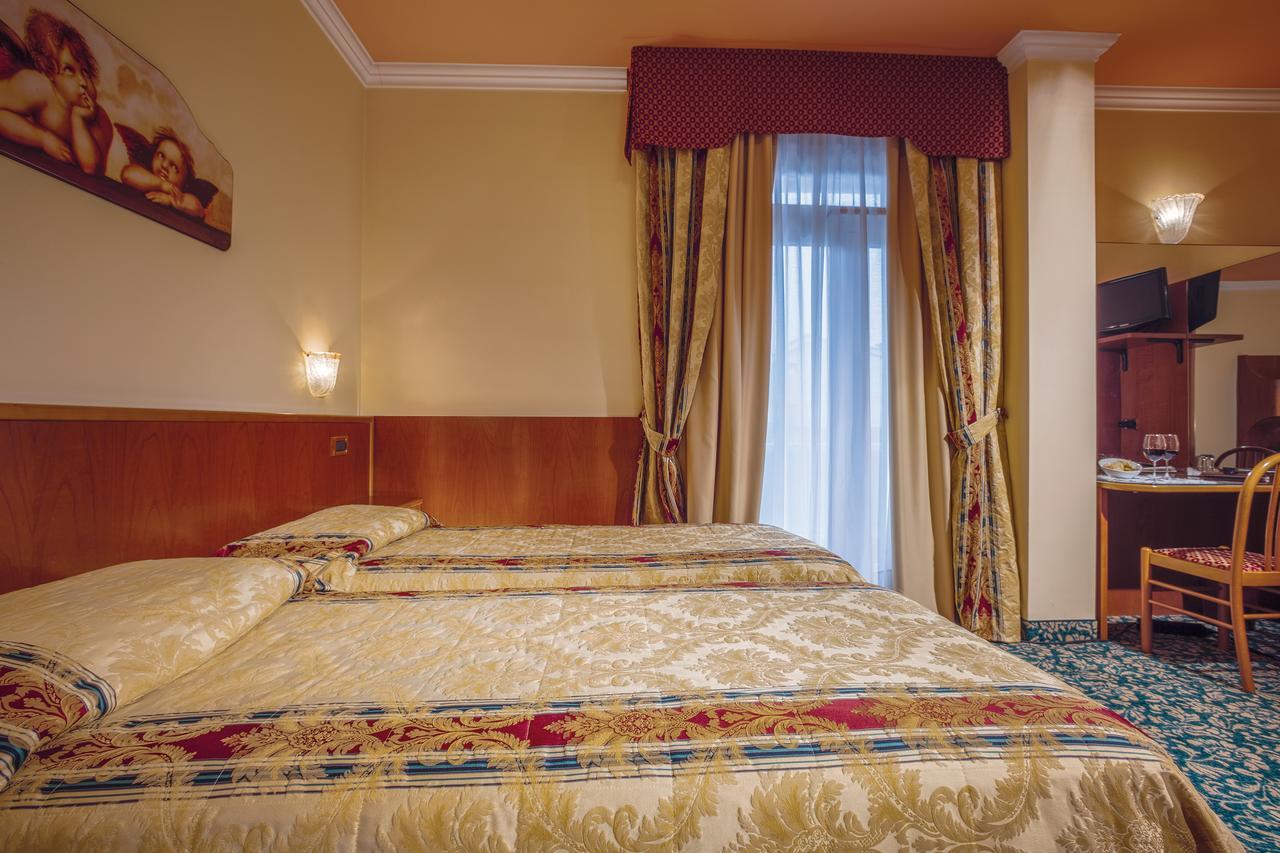 Hotel Terme Cristoforo Abano Terme Kültér fotó