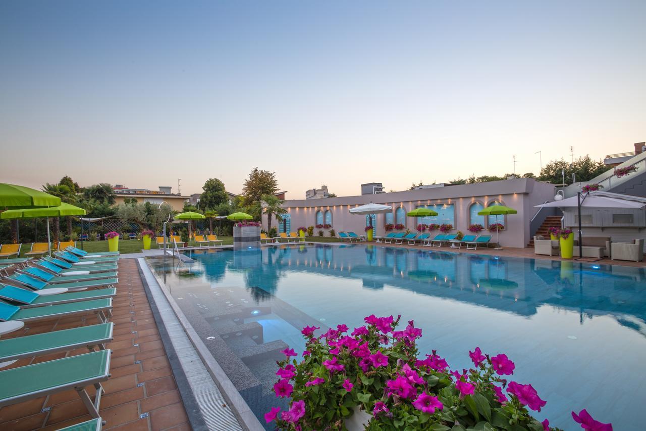 Hotel Terme Cristoforo Abano Terme Kültér fotó
